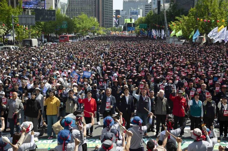 Güney Kore’de 1 Mayıs mitinglerine binlerce işçi katıldı
