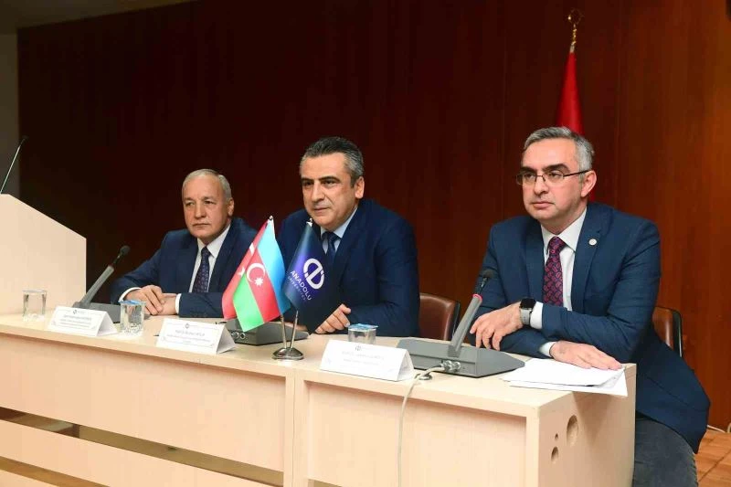 Haydar Aliyev doğumunun 100’üncü yılında Anadolu Üniversitesinde anıldı

