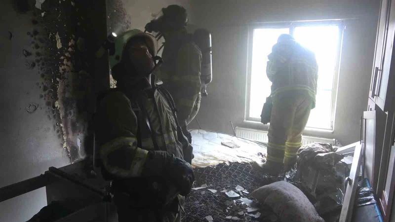 Kırıkkale’de bir apartmanın 3’üncü katında yangın çıktı
