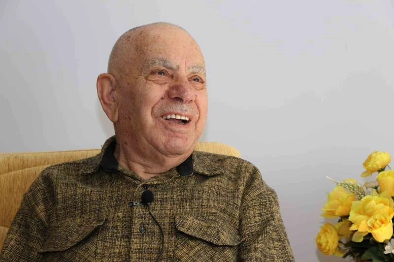 86 yaşındaki Ali amcanın tüm ihtiyacını büyükşehir karşılıyor
