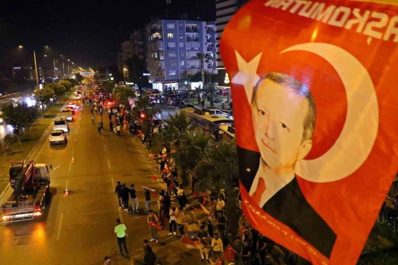 Bakan Çavuşoğlu: “Yurt dışındaki oyların henüz yüzde 80’i sayılmadı”
