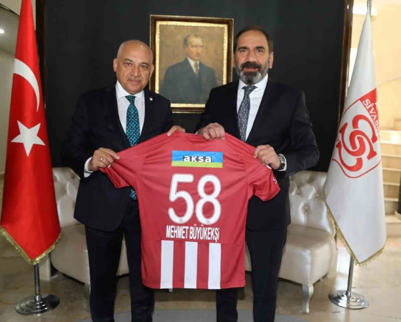 TFF Başkanı Büyükekşi: “Sivasspor bir adım önde”

