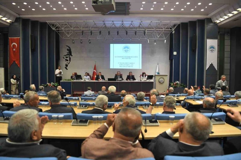 Büyükşehir Belediye Meclisi toplandı
