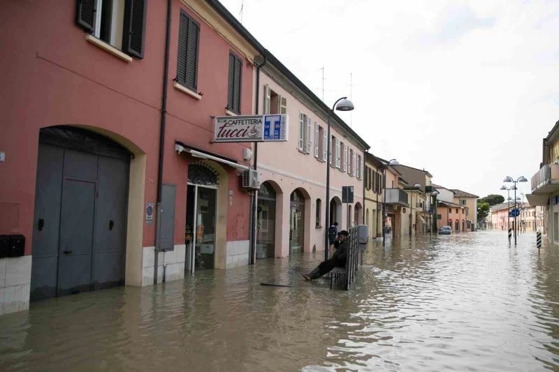 İtalya’daki sel felaketinde can kaybı 13’e yükseldi
