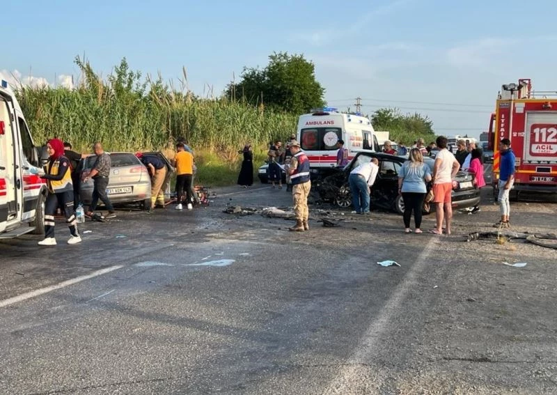 Hatay’da trafik kazası: 2 ölü, 4 yaralı
