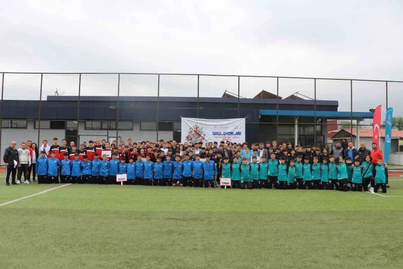 Yıldızlar Futbol Türkiye finalleri Düzce’de başladı
