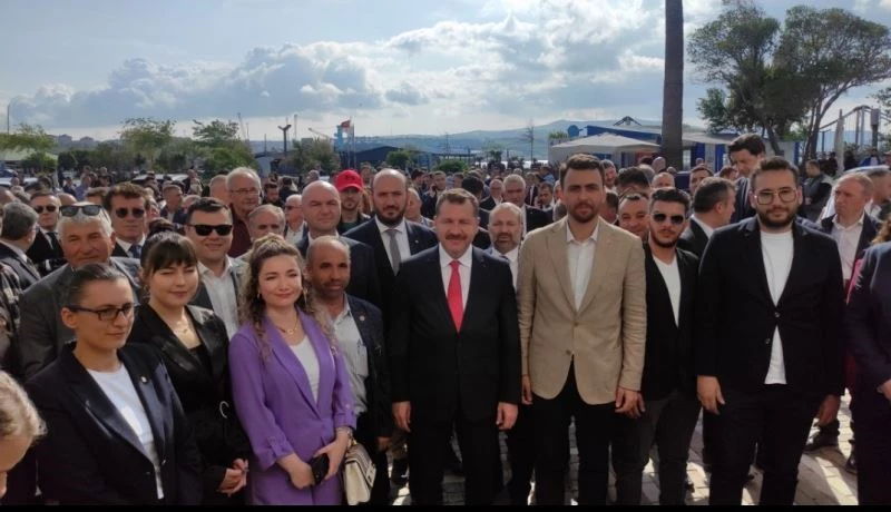 Bandırma’ya Büyükşehir Hizmet Binası hizmete girdi
