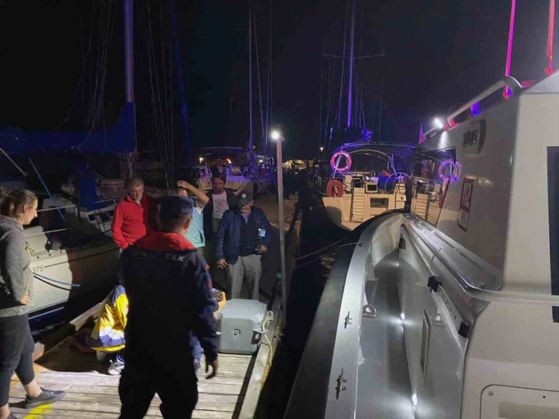 Koyda rahatsızlanan vatandaş Sahil Güvenlik ekiplerince tahliye edildi
