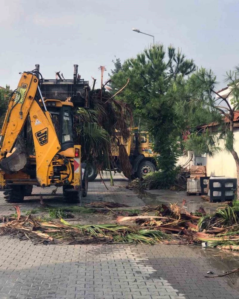 Ortaca’da ‘Temiz çevre’ çalışmaları sürüyor
