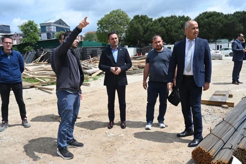 Başkan Erdoğan, inşaat çalışmaları devam eden okullarda incelemelerde bulundu
