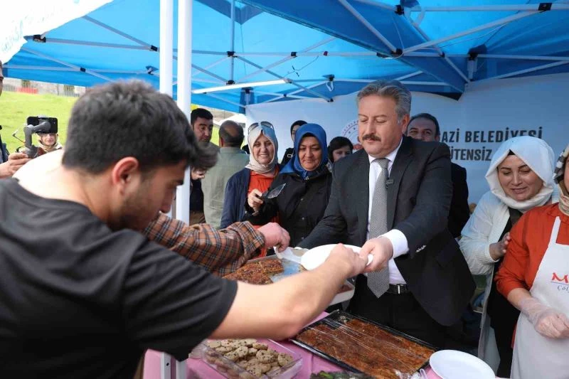 MELMEK ’Asırlık Tariflerle Türk Mutfağı’ Etkinliğinde Tanıtım Yaptı
