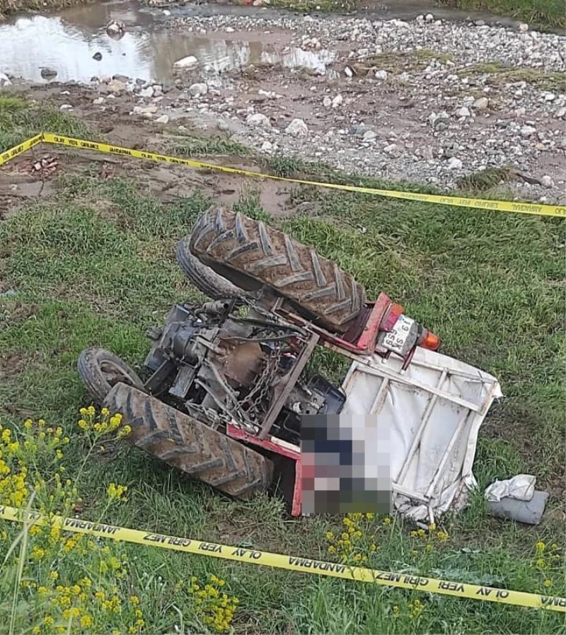 Traktörün altında kalan sürücü hayatını kaybetti
