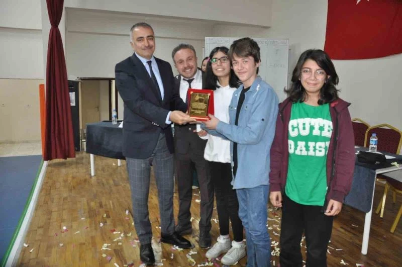 Bulanık’ta “Gençlik Haftası Satranç Turnuvası” yapıldı
