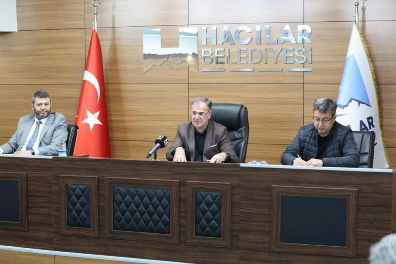 Hacılar Belediyesi Mayıs ayı meclisini yaptı
