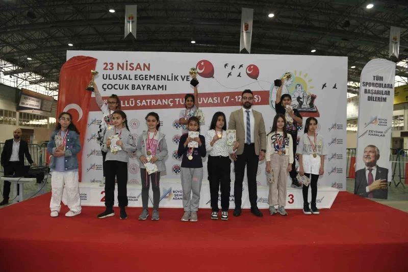 Adana’daki satranç turnuvası sonuçlandı
