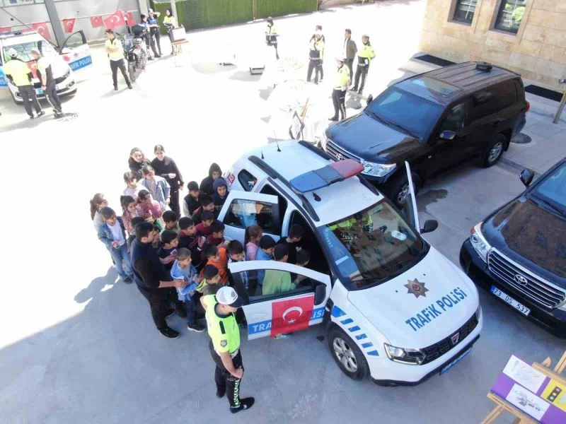 Şırnak’ta ’Trafik Güvenliği Haftası’ etkinlikleri gerçekleştirildi
