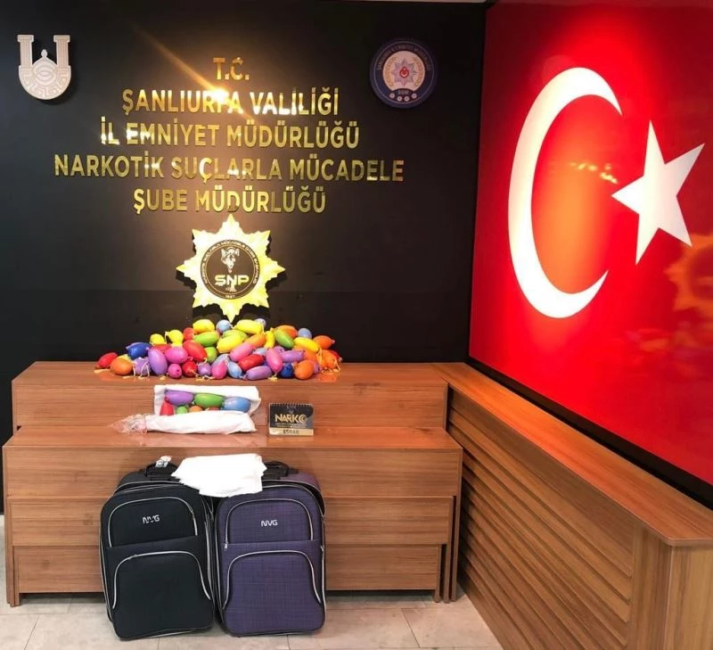 Şanlıurfa’da yolcu otobüsünde 16 kilo esrar ele geçirildi
