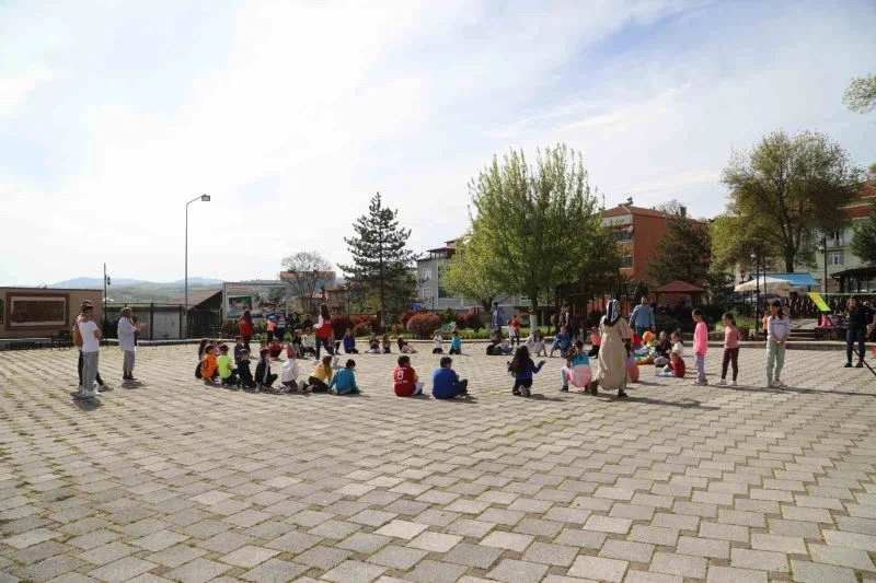 ’Sosyal Medyadan Sosyal Meydana’ etkinliği
