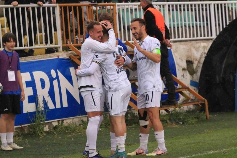 TFF 3. Lig: Belediye Derincespor: 8 - Şile Yıldızspor: 0

