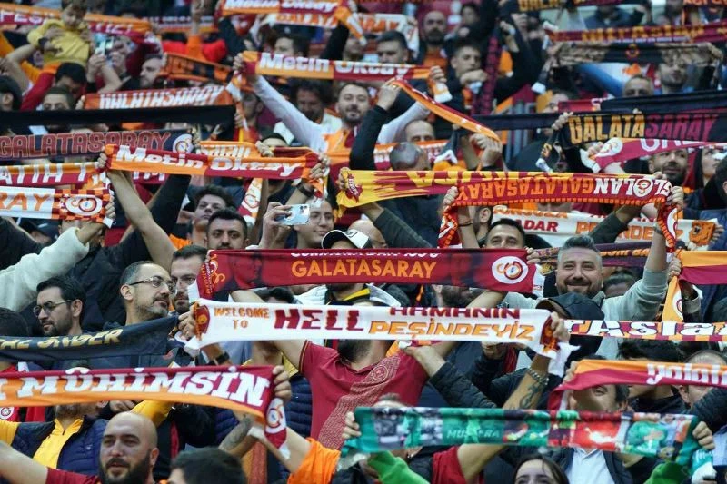 Galatasaray - Başakşehir maçını 47 bin 708 taraftar izledi
