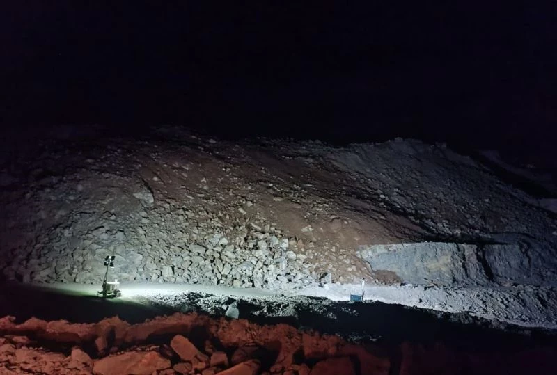 Soma’da yer üstü maden ocağında göçük: 1 ölü, 3 yaralı
