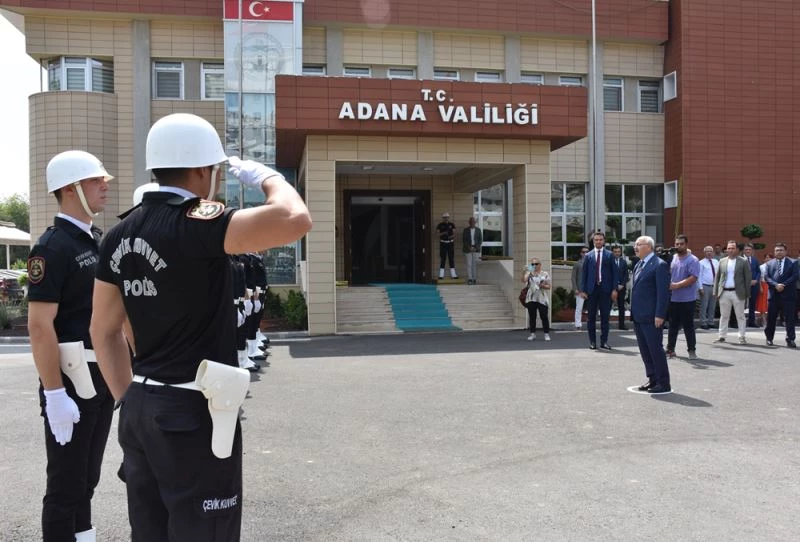 Adana Valisi Yavuz Selim Köşger, görevine başladı
