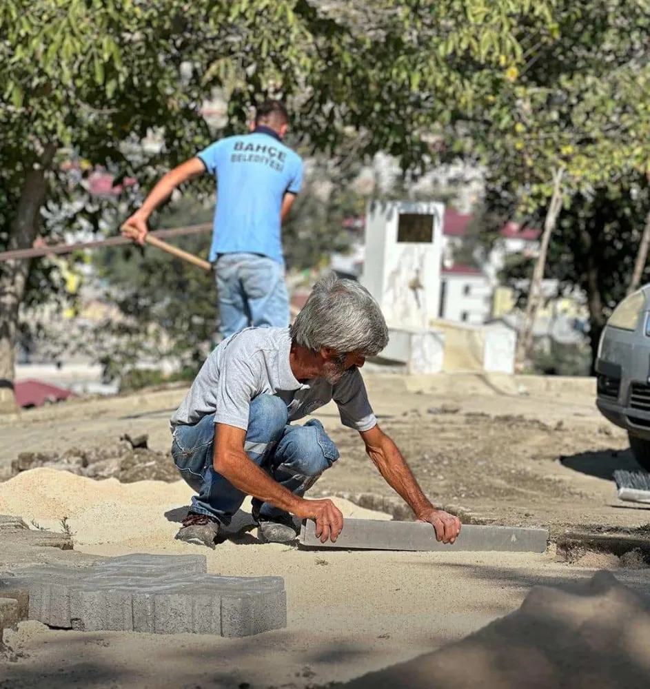 Bahçe’de Kale Mahallesi’nin Yolları Yenileniyor