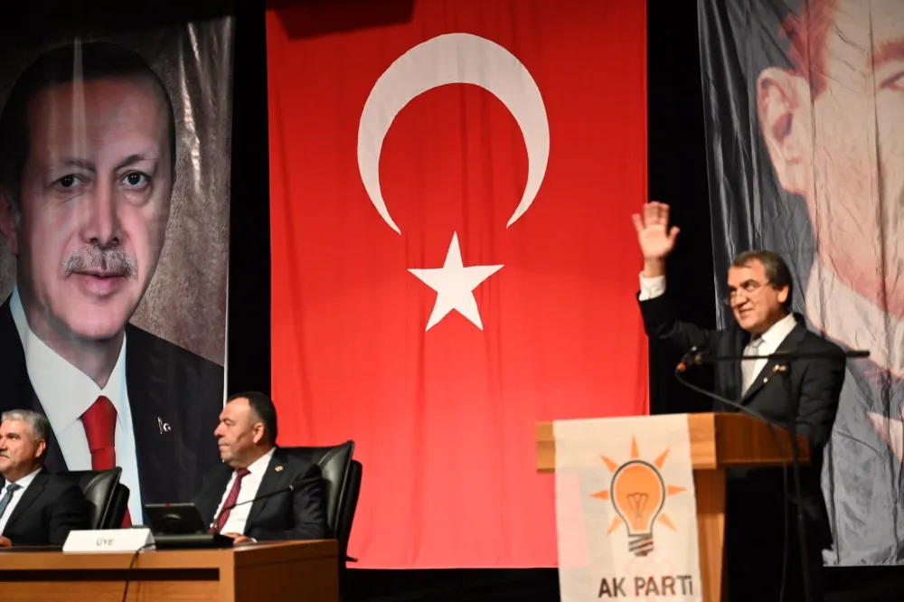 Kadirli Ak Parti İlçe Başkanlığı’na Mustafa Gök Seçildi