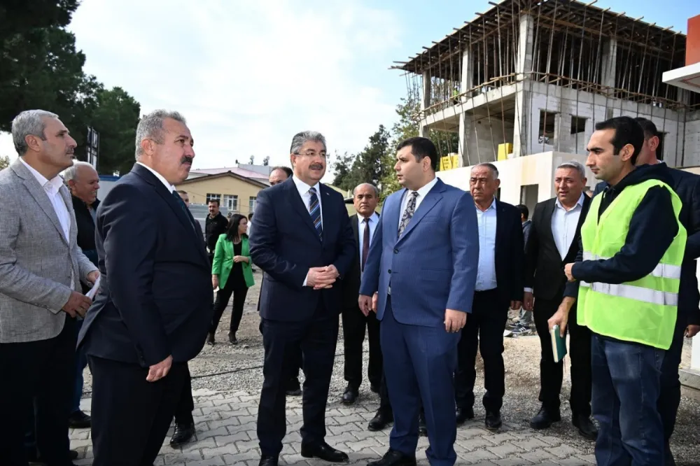 Vali Dr. Erdinç Yılmaz, Bahçe Hükümet Konağı İnşaatını İnceledi