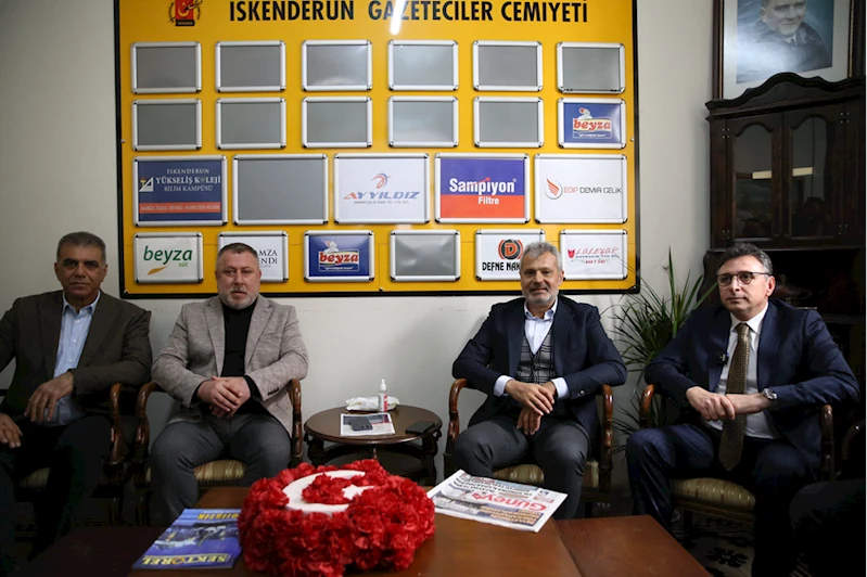AK Parti Hatay Büyükşehir Belediye Başkan adayı Öntürk, basınla buluştu