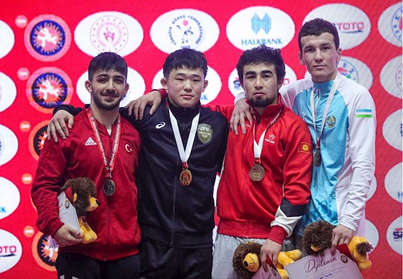 Uluslararası Yaşar Doğu, Vehbi Emre ve Hamit Kaplan Güreş Turnuvası sona erdi