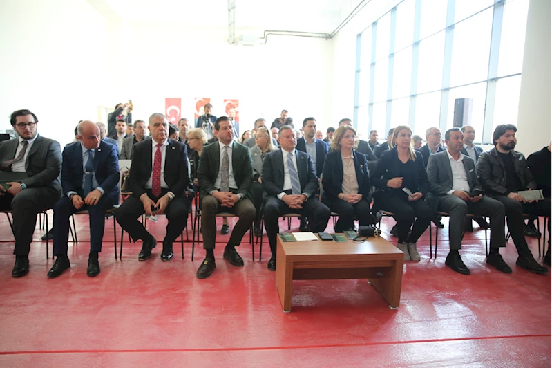 Hatay Büyükşehir Belediye Başkanı Lütfü Savaş, projelerini tanıttı 