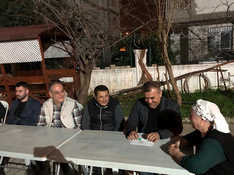 Muratpaşa Belediye Başkan Adayı Manavoğlu, seçim çalışmalarına devam ediyor