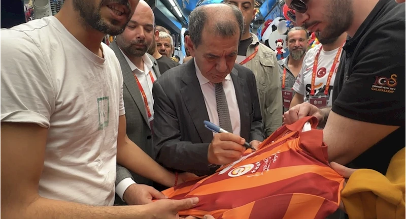 Galatasaray Kulübü Başkanı Dursun Özbek, Hatay
