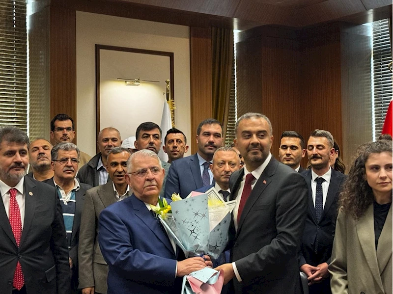 Kahramanmaraş’ta belediye başkanları görevi devraldı
