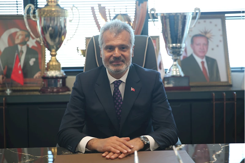 Hatay Büyükşehir Belediye Başkanı Mehmet Öntürk görevine başladı