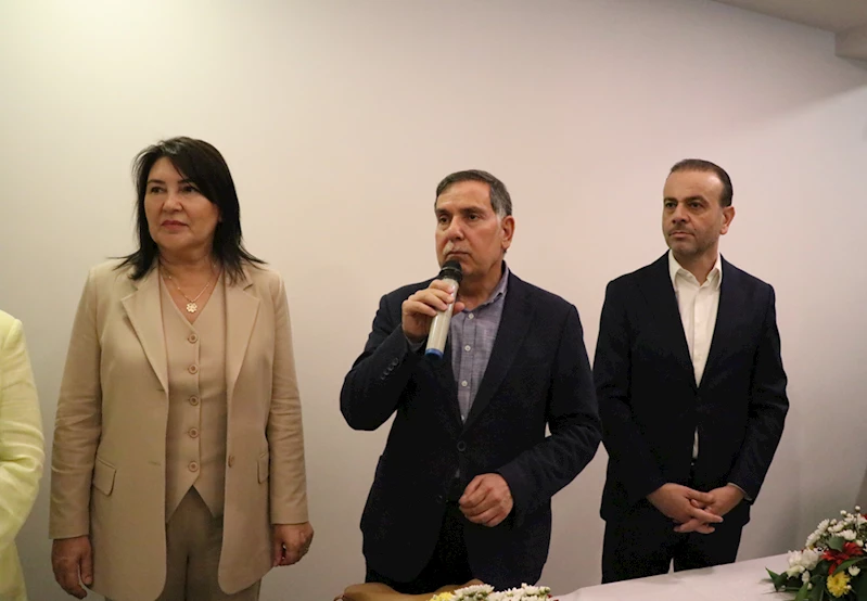 AK Parti Adana İl Başkanlığında bayramlaşma programı düzenlendi