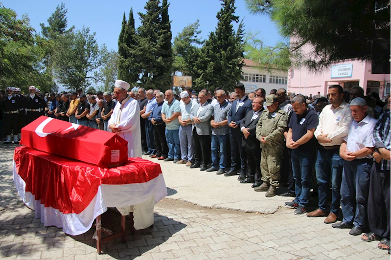 Beyin kanaması sonucu yaşamını yitiren askerin cenazesi Hatay