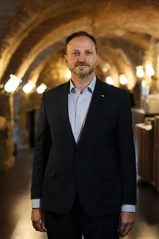 Yeşilay, bağımlılıktan kurtardığı kişilerin hayatına yeni kapı da aralıyor