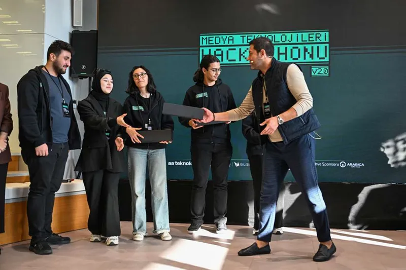 Arabica Coffee House ve AA+Tech işbirliğiyle genç girişimciler ödüllendirildi