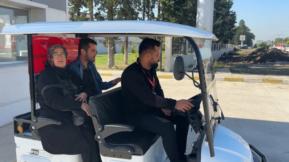 Osmaniye Eğitim ve Araştırma Hastanesinde hasta taşıma araçları hizmete girdi