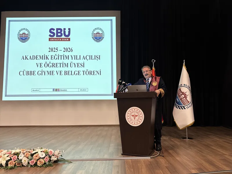 SBÜ Antalya Eğitim ve Araştırma Hastanesinin 2025-2026 akademik yılı açılışı yapıldı