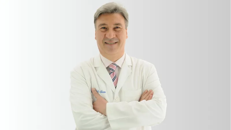 Sırt bölgesindeki kemik ağrısı kemik erimesinin habercisi olabilir