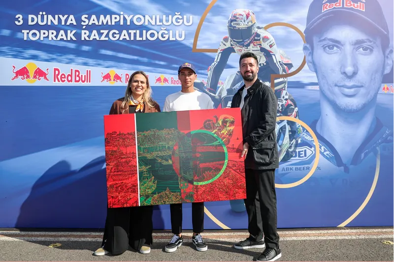 Castrol, sanat ve sporu 