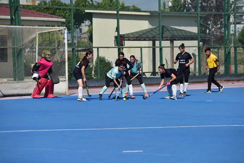 Kadınlar Açık Alan Hokey Süper Lig 1. etap maçları Osmaniye