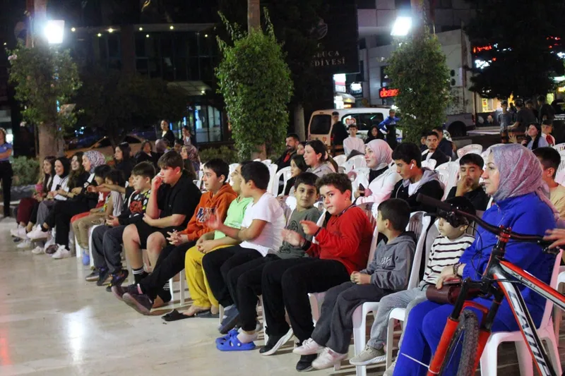 Gezen sinema tırı Kumluca