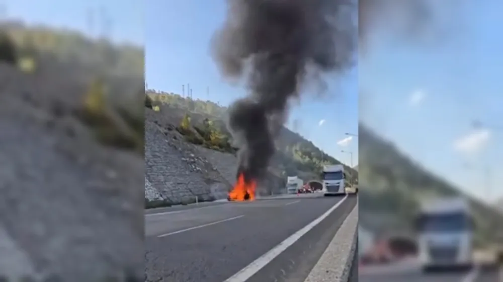 Osmaniye’de otomobil yangını: Araç tamamen yandı