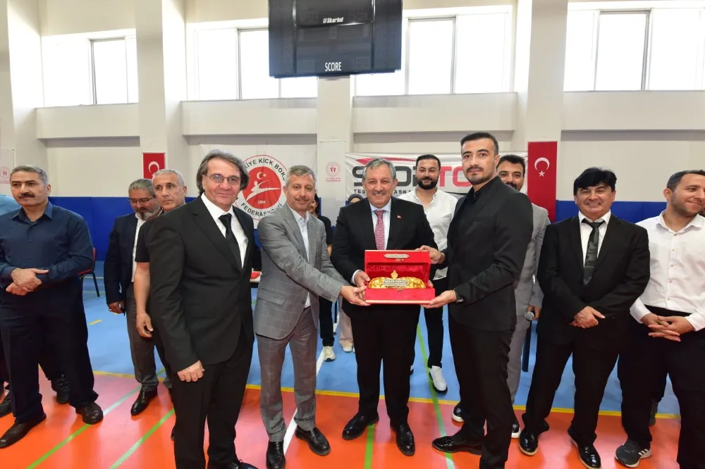 Kick Boks Siyah Kuşak “Dan” Sınavı Osmaniye’de yapıldı