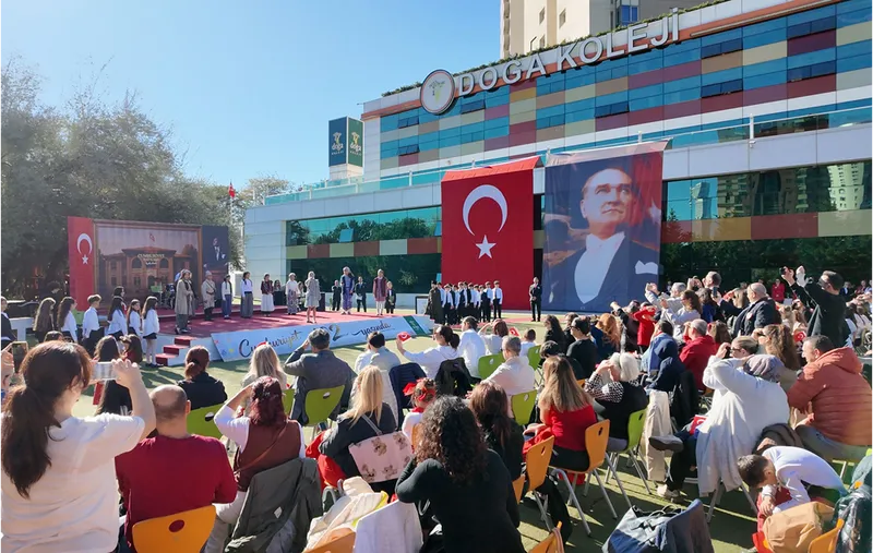 Doğa Koleji kampüslerinde Cumhuriyet Bayramı kutlandı