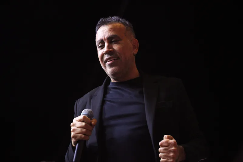 Sanatçı Haluk Levent Antalya